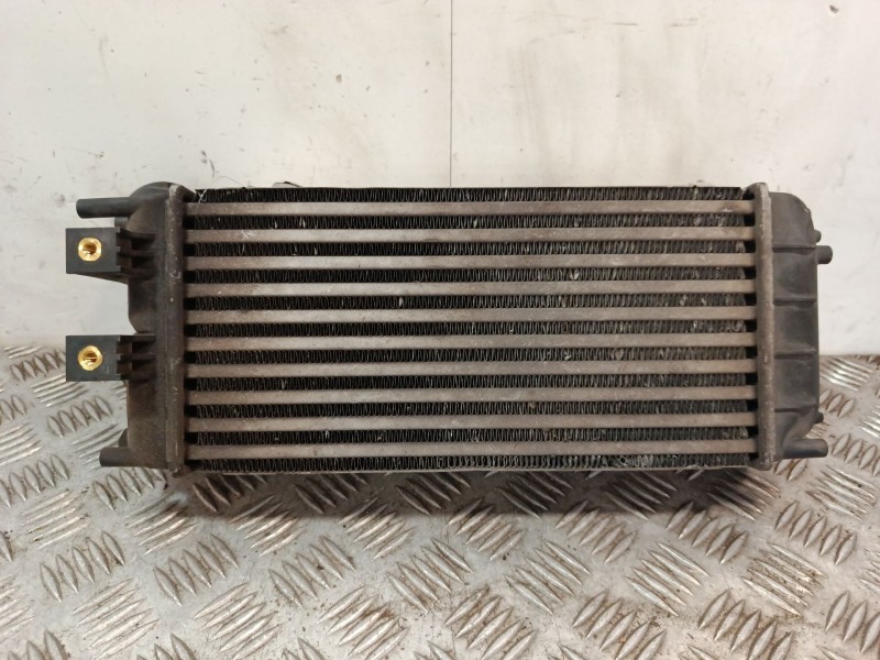 Recambio de intercooler para peugeot 208 referencia OEM IAM 9684212480  