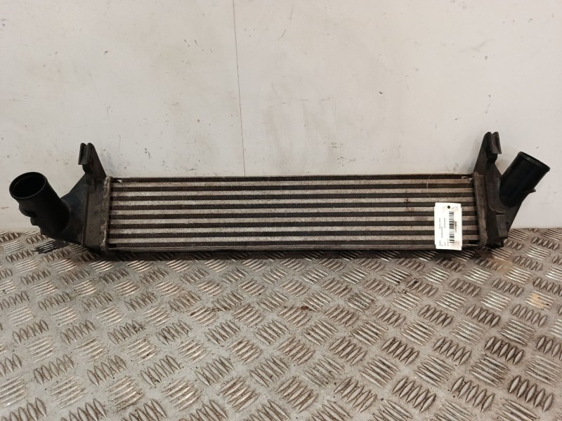 Recambio de intercooler para dacia logan referencia OEM IAM 8200409045  