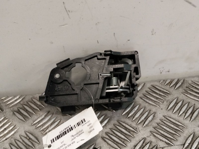 Recambio de maneta interior delantera izquierda para kia rio iii (ub) 1.2 cvvt referencia OEM IAM 826101W010  