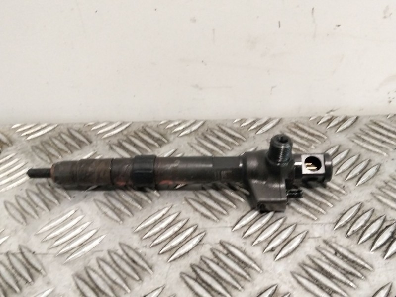 Recambio de inyector para renault scénic iv (j9_) 1.5 dci 110 referencia OEM IAM 24157392153  