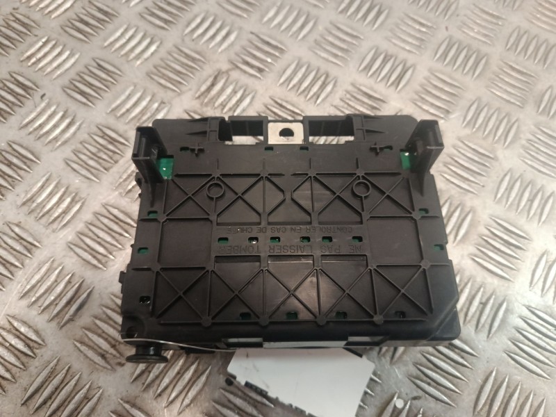 Recambio de caja reles / fusibles para citroën xsara picasso (n68) 1.6 hdi referencia OEM IAM 9650618480 U118470003 