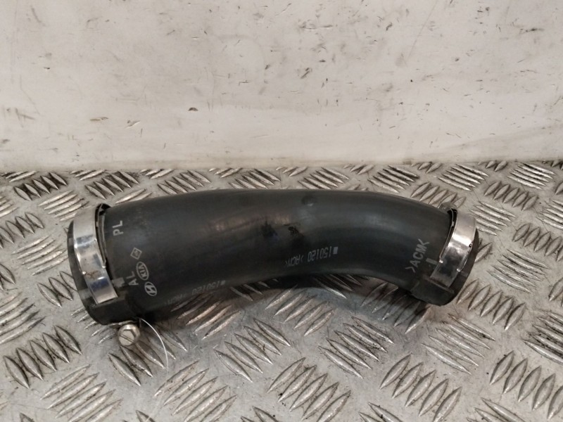 Recambio de tubo intercooler para kia carens iv 1.7 crdi referencia OEM IAM 282742A820  