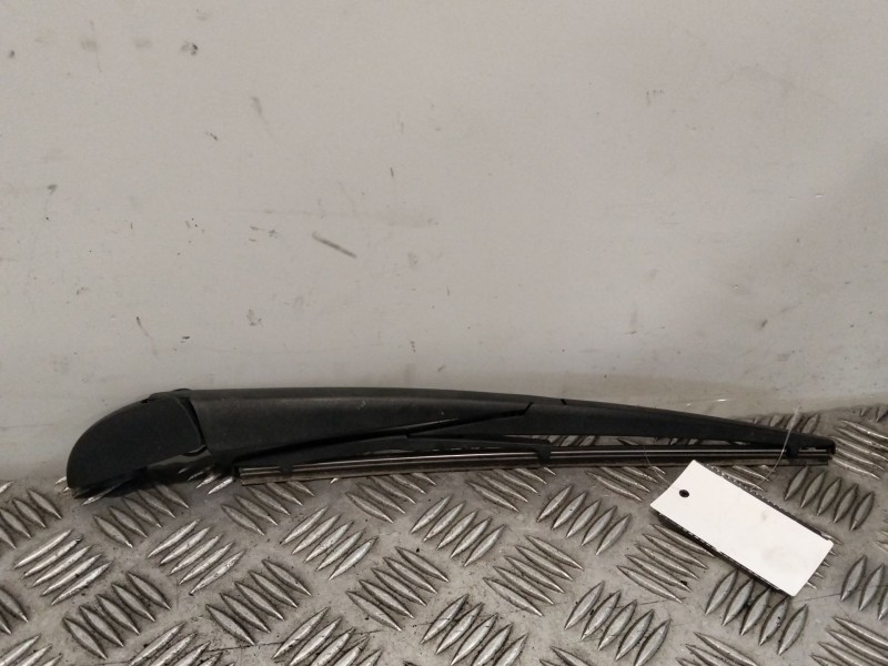 Recambio de brazo limpia trasero para toyota rav 4 v (_a5_, _h5_) 2.0 (mxaa52) referencia OEM IAM 102710  