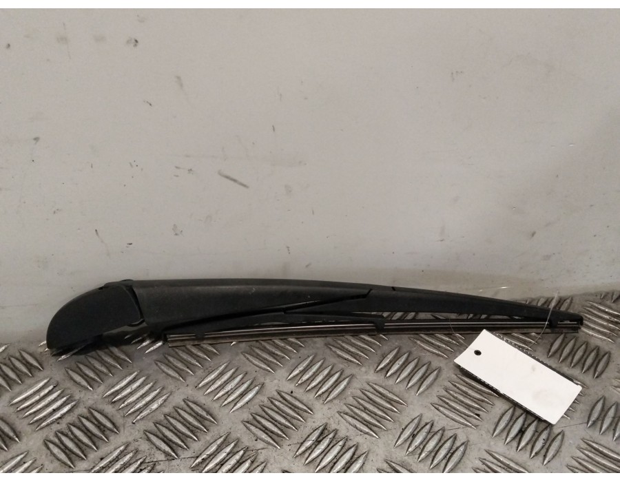 Recambio de brazo limpia trasero para toyota rav 4 v (_a5_, _h5_) 2.0 (mxaa52) referencia OEM IAM 102710  