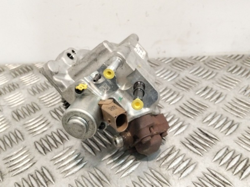 Recambio de bomba inyeccion para ssangyong tivoli 1.6 referencia OEM IAM A6730700001  