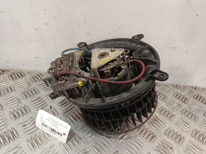 Recambio de motor calefaccion para mercedes-benz clase e (w210) e 200 (210.035) referencia OEM IAM 2108206210  