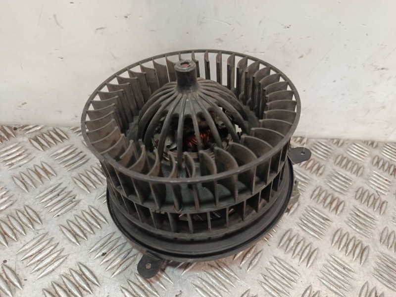 Recambio de motor calefaccion para mercedes-benz clase e (w210) e 200 (210.035) referencia OEM IAM 2108206210  