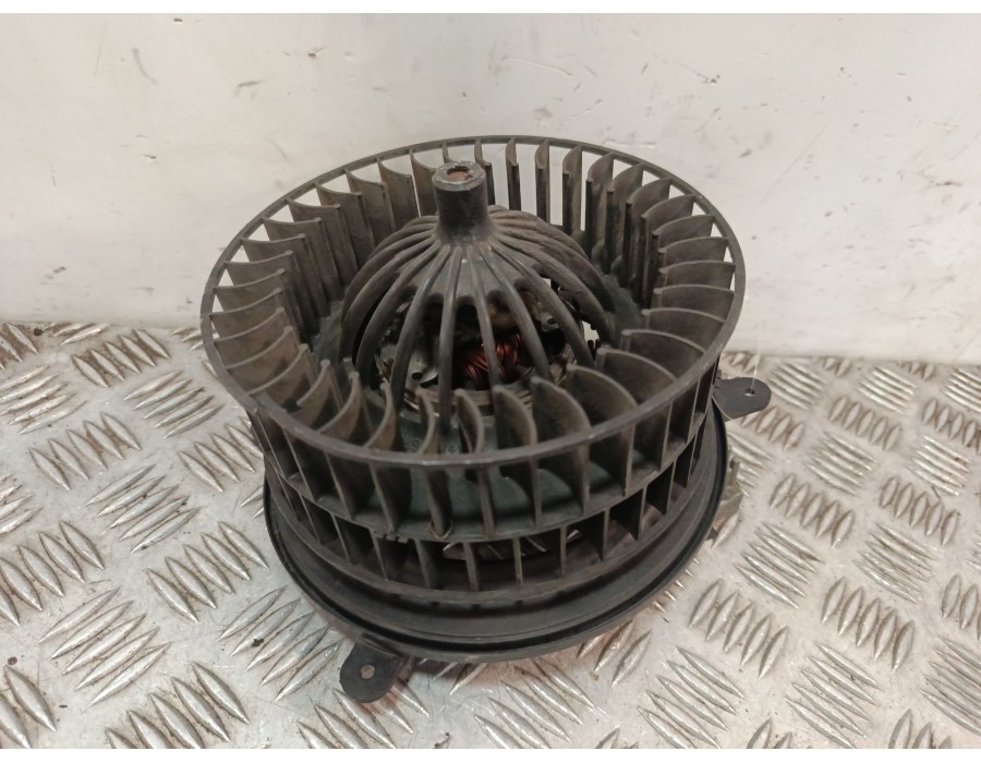 Recambio de motor calefaccion para mercedes-benz clase e (w210) e 200 (210.035) referencia OEM IAM 2108206210  