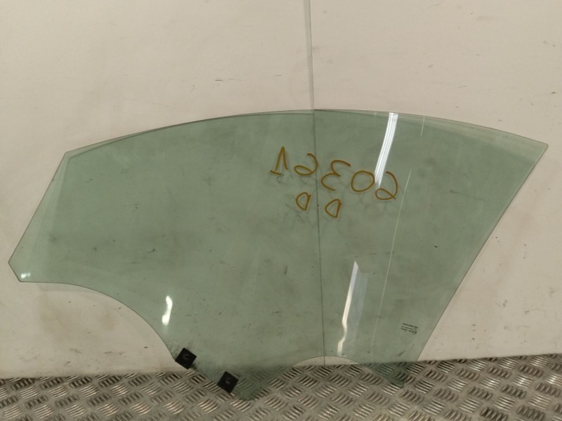 Recambio de luna delantera derecha para volkswagen passat b5.5 variant (3b6) 1.9 tdi referencia OEM IAM 43R00351  