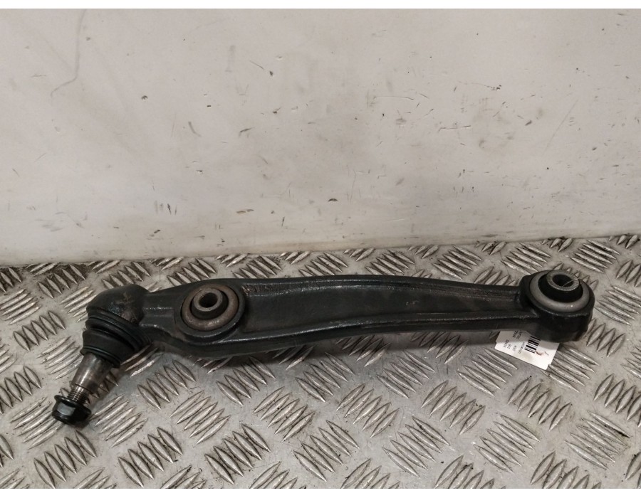 Recambio de brazo suspension inferior delantero izquierdo para bmw x5 (e70) xdrive 30 d referencia OEM IAM 803324  