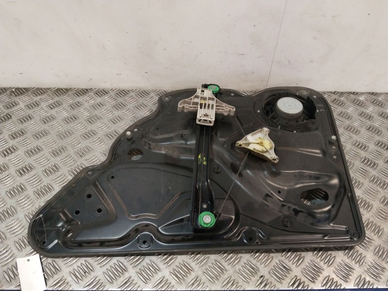 Recambio de elevalunas trasero izquierdo para volkswagen passat variant (3c5) referencia OEM IAM 3C4839755H  