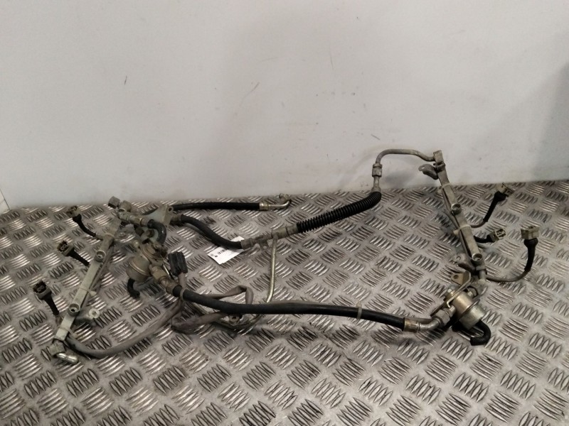 Recambio de rampa inyectora para porsche 911 3.0 sc carrera referencia OEM IAM   