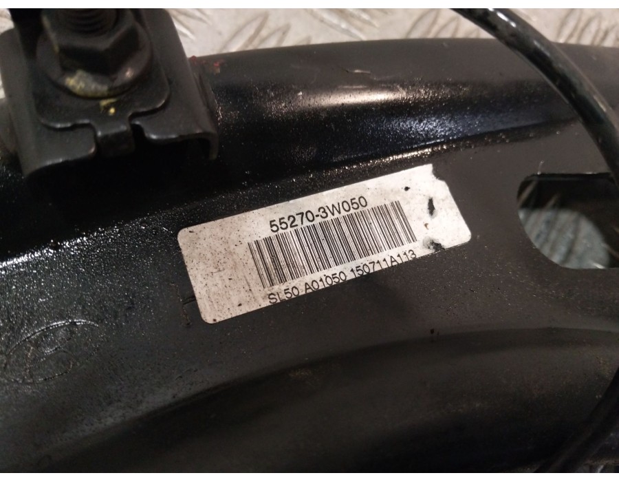 Recambio de brazo suspension inferior trasero izquierdo para hyundai ix35 1.7 crdi cat referencia OEM IAM 552703W050  