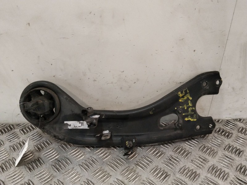 Recambio de brazo suspension inferior trasero derecho para hyundai ix35 1.7 crdi cat referencia OEM IAM 52802S850  