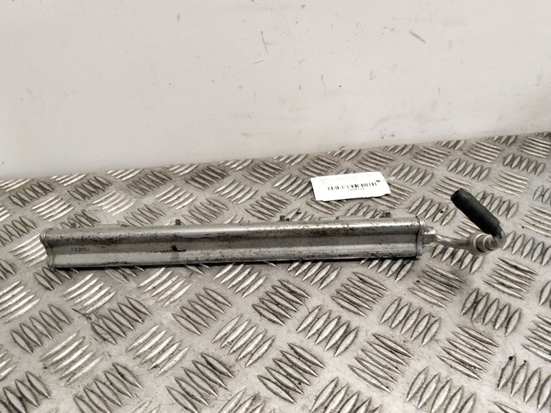 Recambio de rampa inyectora para nissan qashqai i (j10, nj10) 2.0 referencia OEM IAM 7226U  