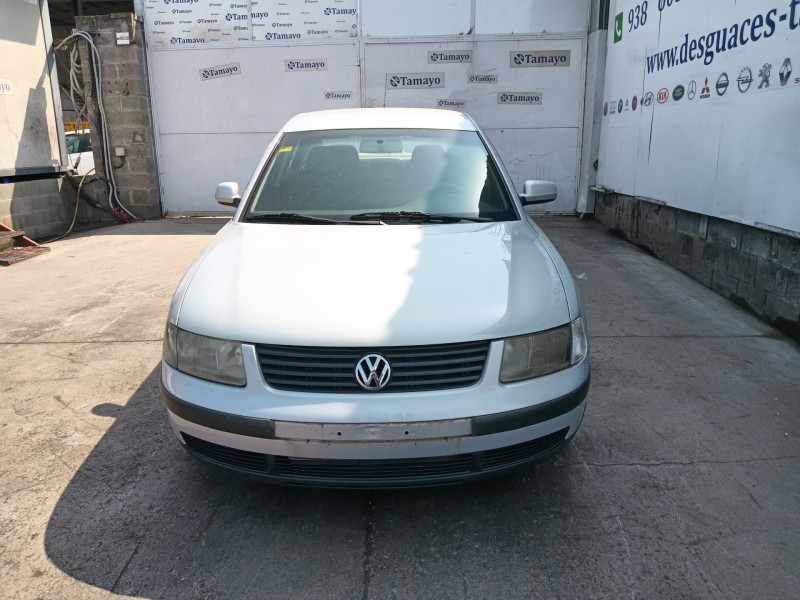 volkswagen passat b5 (3b2) del año 2000