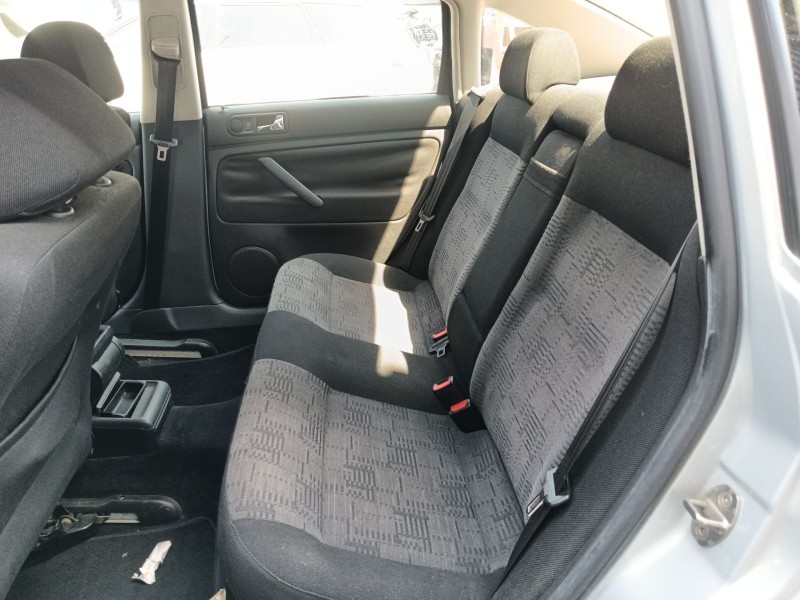 volkswagen passat b5 (3b2) del año 2000