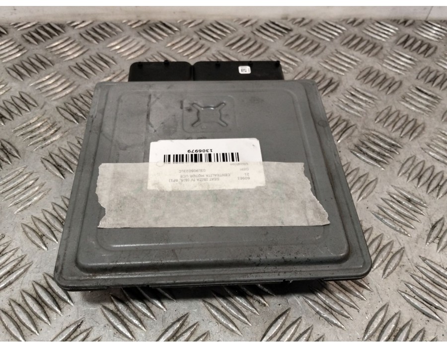 Recambio de centralita motor uce para seat ibiza iv (6j5, 6p1) 1.6 tdi referencia OEM IAM 03L906023LC  
