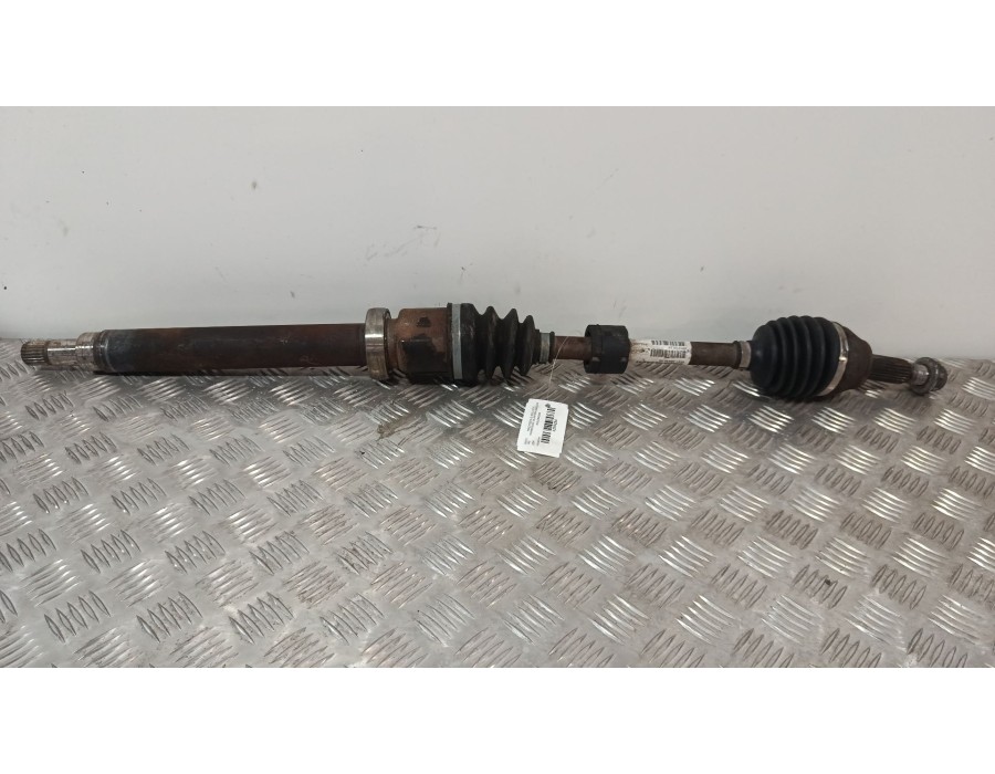 Recambio de transmision delantera derecha para ford fiesta vi (cb1, ccn) 1.4 tdci referencia OEM IAM 8V513B436AE  