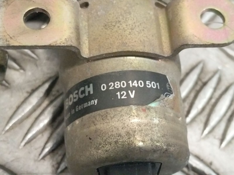 Recambio de valvula aire adicional para porsche 911 3.0 sc referencia OEM IAM 0280140501  