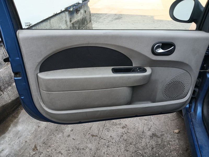 renault twingo ii (cn0_) del año 2008