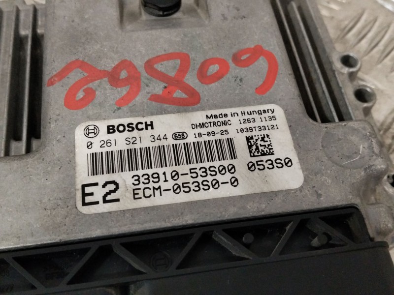 Recambio de centralita motor uce para suzuki vitara (ly) 1.0 (apk 310) referencia OEM IAM 3391053S00 0261S21344 