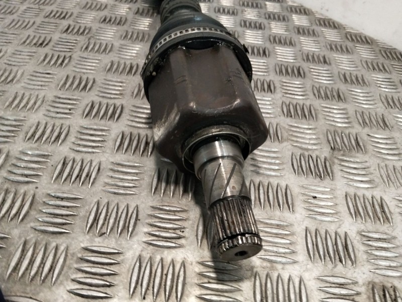 Recambio de transmision delantera izquierda para nissan qashqai i (j10, nj10) 2.0 dci referencia OEM IAM 39101JD72B  