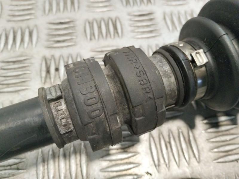 Recambio de transmision delantera izquierda para nissan qashqai i (j10, nj10) 2.0 dci referencia OEM IAM 39101JD72B  