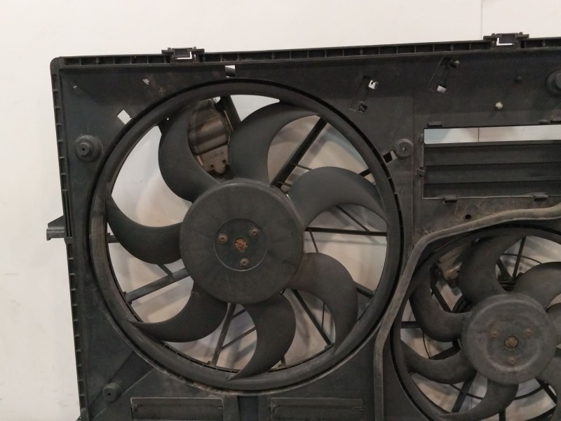 Recambio de electroventilador para volkswagen touareg (7la, 7l6, 7l7) 2.5 r5 tdi referencia OEM IAM 7L0121203F  