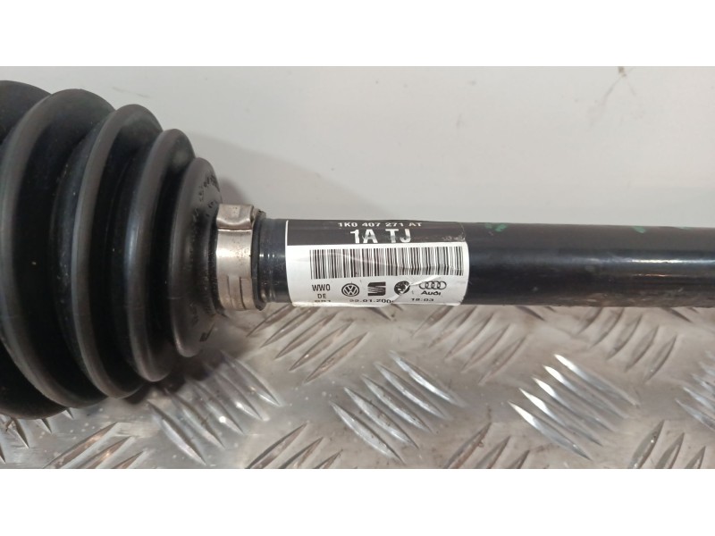 Recambio de transmision delantera izquierda para seat leon (1p1) 1.9 tdi referencia OEM IAM 1K0407271AT  