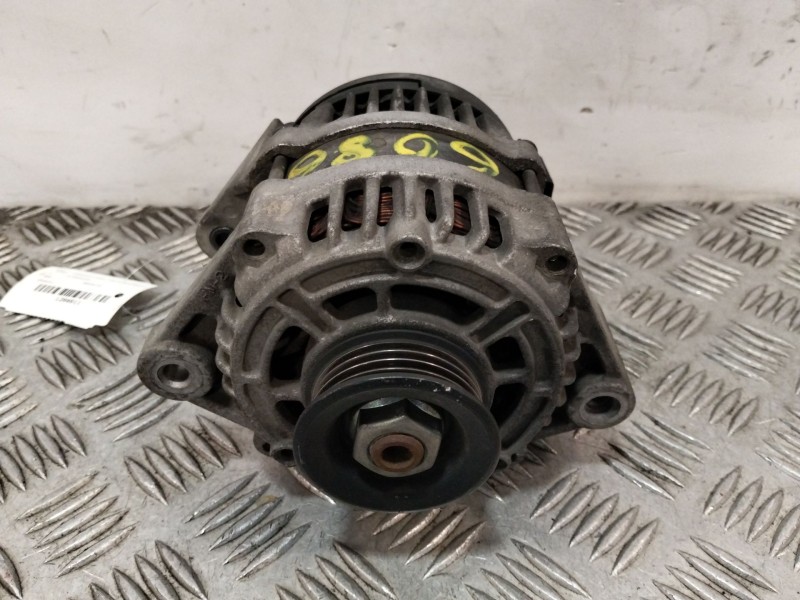 Recambio de alternador para chevrolet aveo / kalos hatchback (t250, t255) 1.2 referencia OEM IAM 96936136  
