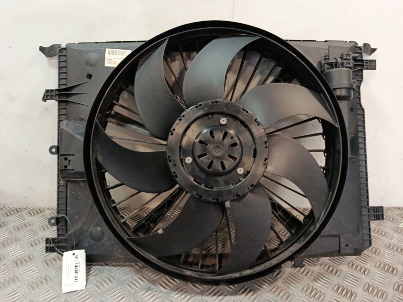 Recambio de electroventilador para mercedes-benz clase c (w204) c 200 cdi (204.001) referencia OEM IAM 2049061403  