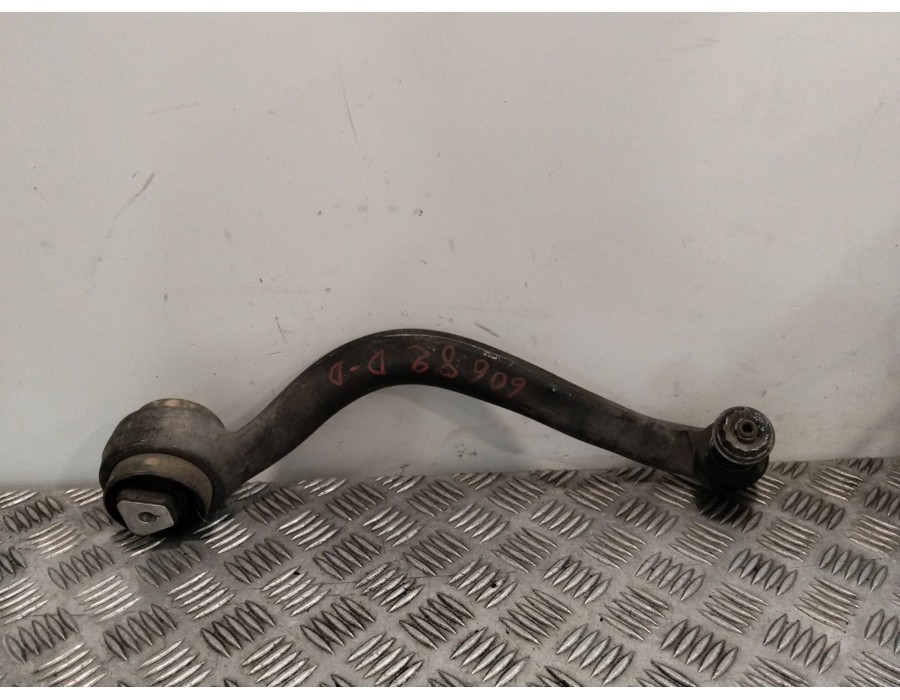 Recambio de brazo suspension superior delantero derecho para bmw x5 (e70) xdrive 30 d referencia OEM IAM 15V24  