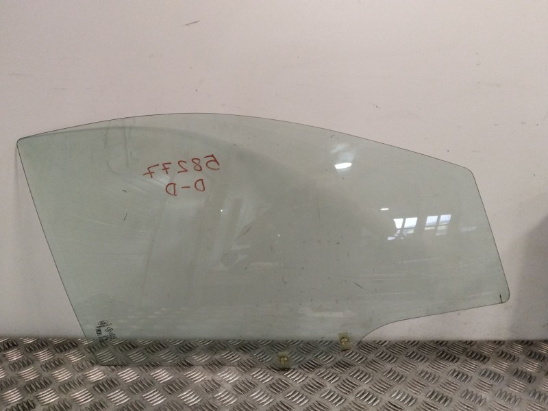 Recambio de luna delantera derecha para ford ka+ referencia OEM IAM 2236495  