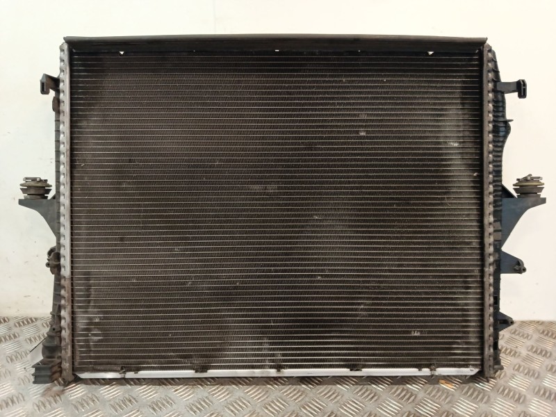 Recambio de radiador agua para audi q7 (4lb) 4.2 fsi quattro referencia OEM IAM 7L0121253A  