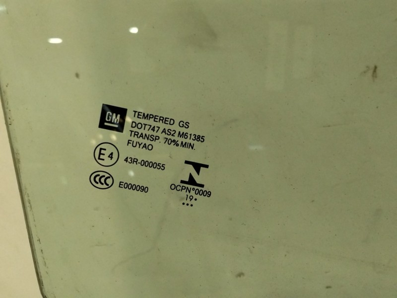 Recambio de luna delantera derecha para opel crossland x / crossland (p17, p2qo) 1.2 (75) referencia OEM IAM YQ00531080  