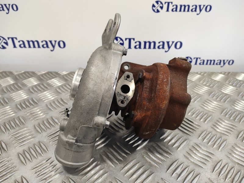 Recambio de turbocompresor para iveco daily caja cerrada referencia OEM IAM 504071573  7515785002