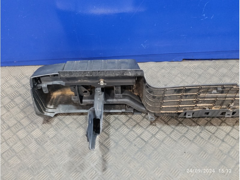 Recambio de paragolpes trasero para isuzu d-max 1.9 turbodiesel referencia OEM IAM 8983938280  