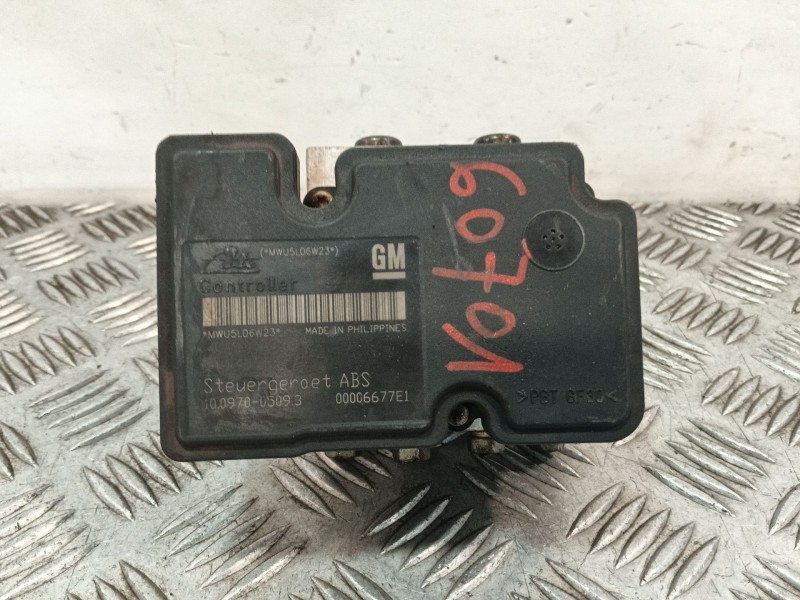 Recambio de abs para opel astra gtc (kb11) 1,9 a-h/c referencia OEM IAM 13157576  