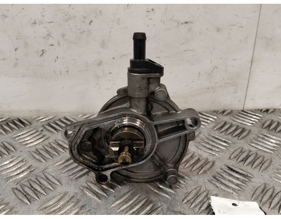 Recambio de depresor freno / bomba vacio para kia rio ii (jb) 1.5 crdi referencia OEM IAM 288102A200  