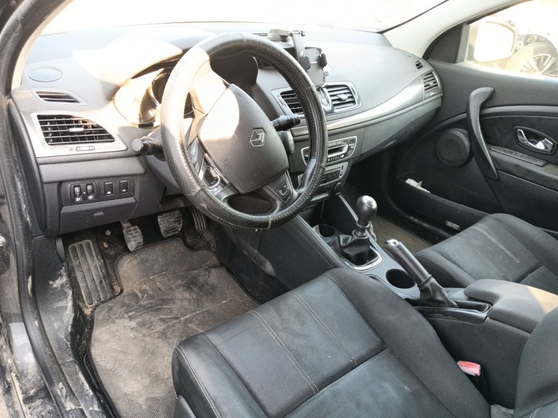 renault megane iii coupé (dz0/1_) del año 2014