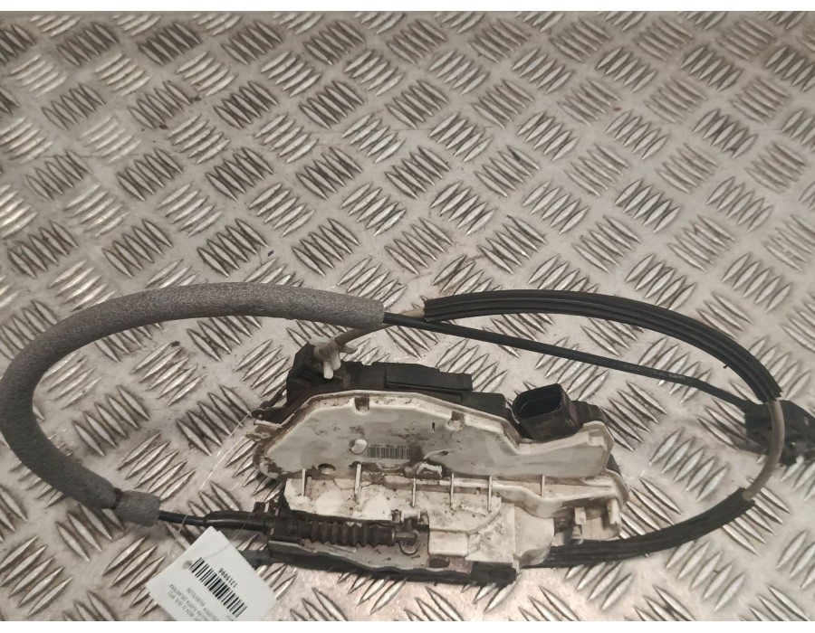 Recambio de cerradura puerta delantera izquierda para seat ibiza iv (6j5, 6p1) 1.6 tdi referencia OEM IAM 5N1837015N  