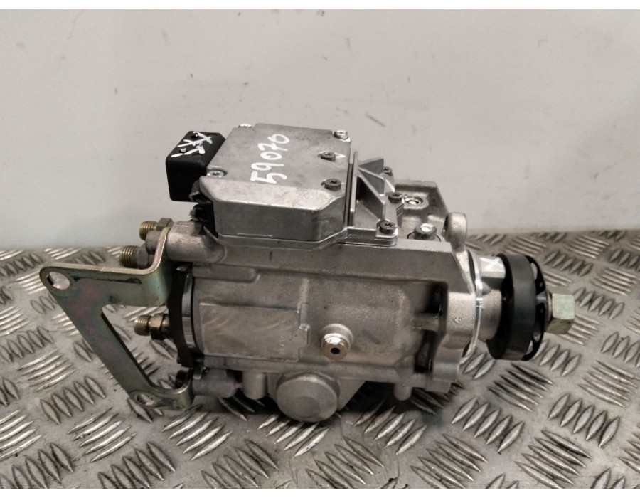 Recambio de bomba inyeccion para opel zafira a monospace (t98) 2.0 di 16v (f75) referencia OEM IAM 0986444012  