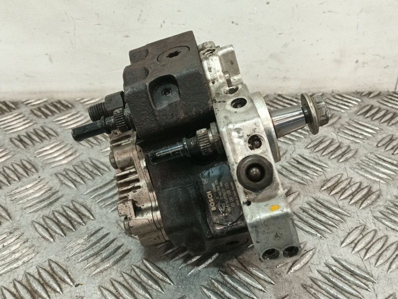 Recambio de bomba inyeccion para renault laguna ii (bg0/1_) 1.9 dci (bg0e) referencia OEM IAM 8200108225  