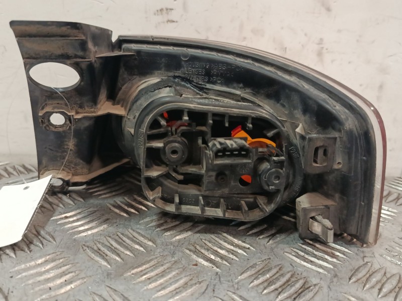 Recambio de piloto trasero izquierdo para seat ibiza iii (6l1) 1.2 referencia OEM IAM 45404  