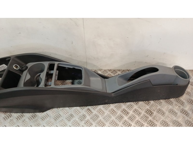 Recambio de consola central para seat ibiza iv (6j5, 6p1) 1.6 tdi referencia OEM IAM 6J0863241  