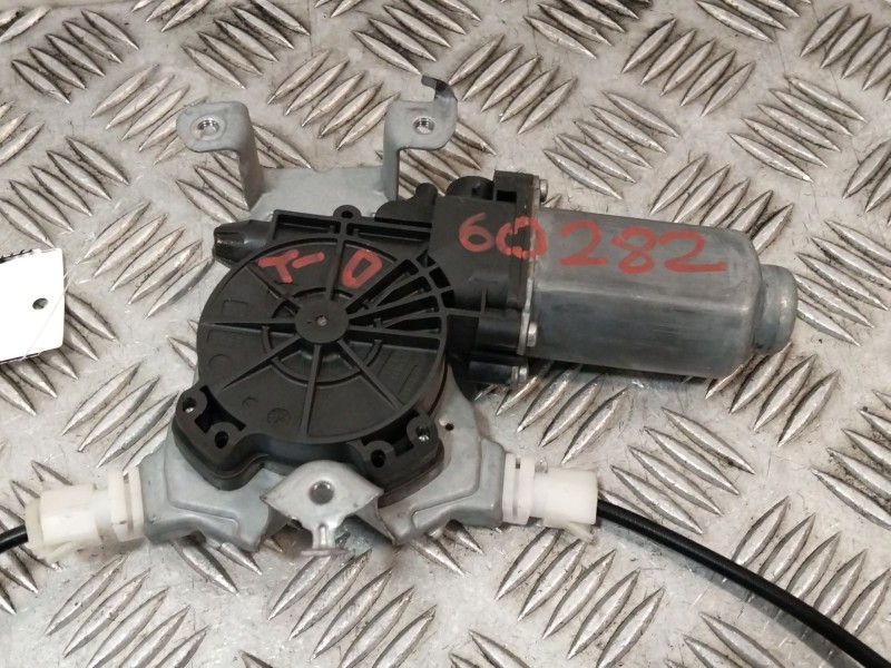 Recambio de elevalunas trasero derecho para nissan qashqai i +2 (jj10 variante d02) 2.0 referencia OEM IAM 402190A  
