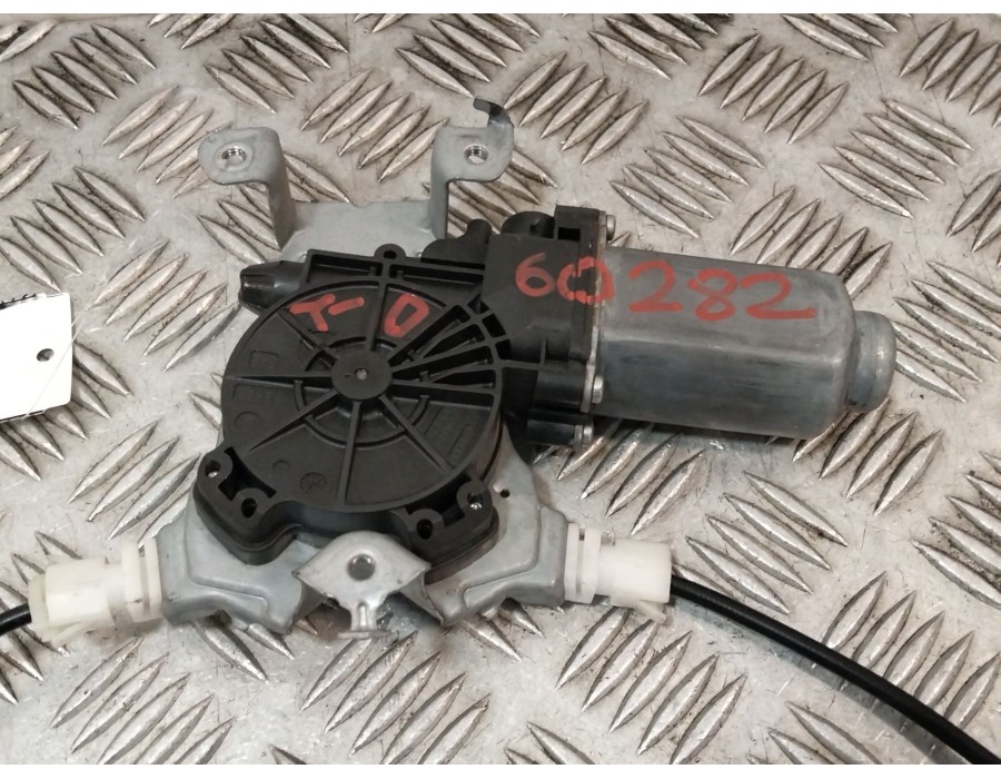 Recambio de elevalunas trasero derecho para nissan qashqai i +2 (jj10 variante d02) 2.0 referencia OEM IAM 402190A  