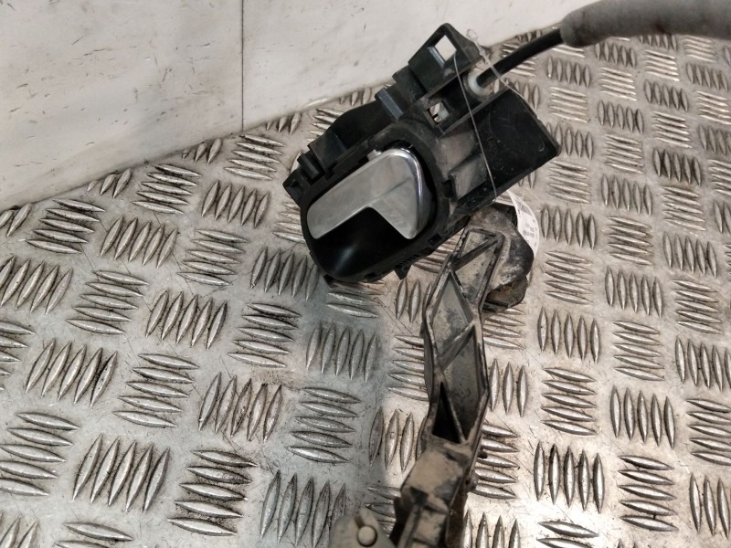 Recambio de cerradura puerta trasera izquierda para peugeot 208 referencia OEM IAM 45017185  
