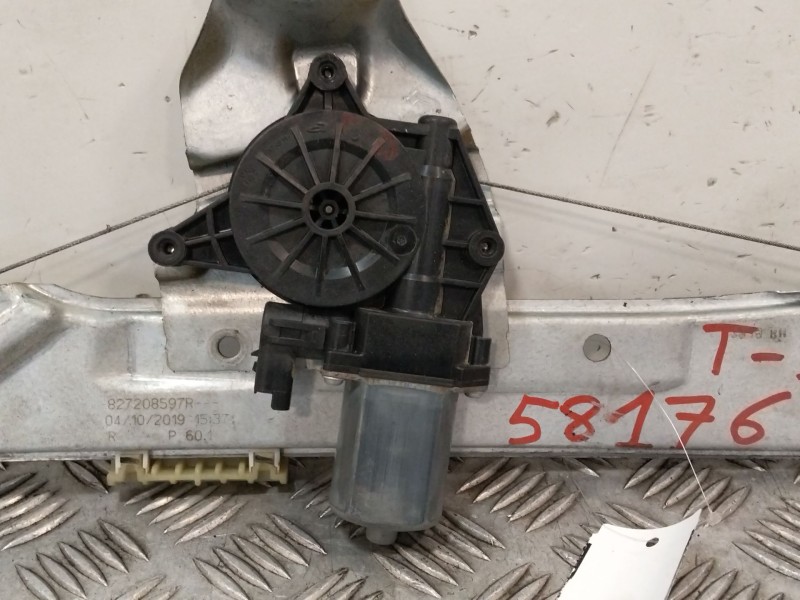 Recambio de elevalunas trasero derecho para dacia duster ii referencia OEM IAM 827208597R  